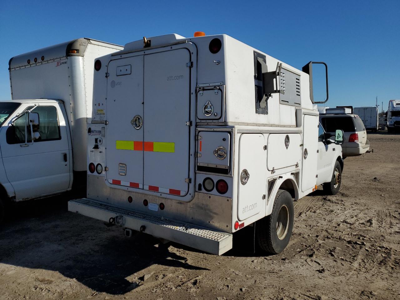 Obraz 3 z 1999 FORD F350 SUPER DUTY 1999 z VIN 1FDWF36L1XEC88874