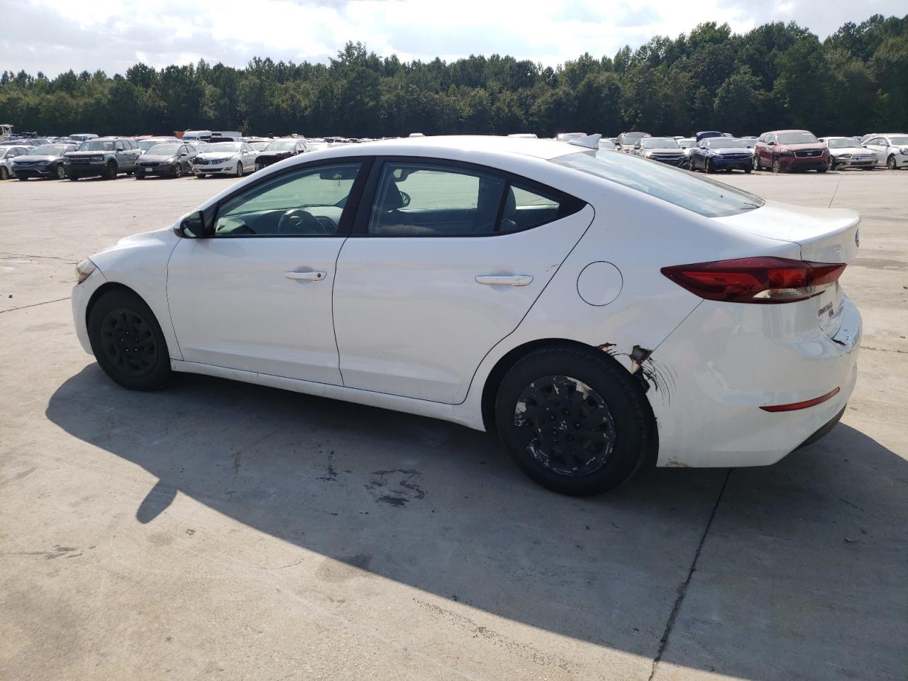 Obraz 2 z Hyundai Elantra Se 2017 z VIN 5NPD74LF0HH192300