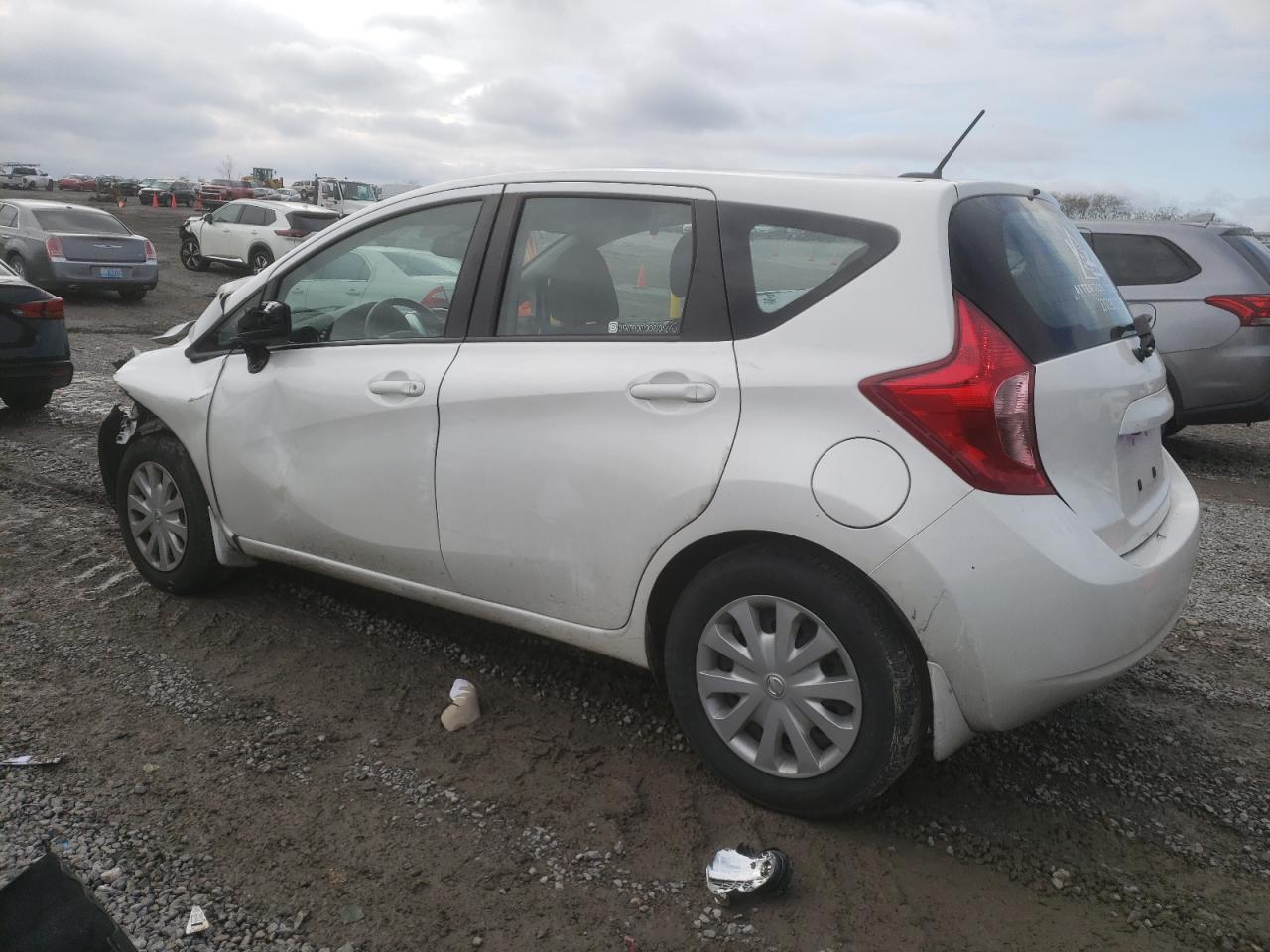 Изображение 2 2016 NISSAN VERSA NOTE S 2016 с VIN 3N1CE2CP5GL396655