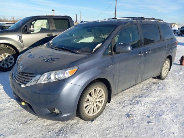 2017 TOYOTA SIENNA XLE 2017 image
