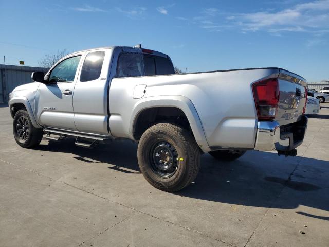 Image 2 of 2022 TOYOTA TACOMA ACCESS CAB 2022 with VIN 3TYRZ5CN5NT018519