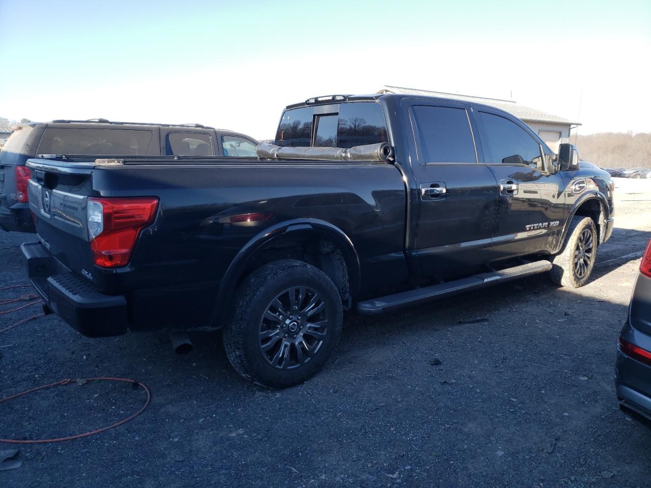 Obraz 3 z 2016 NISSAN TITAN XD SL 2016 z VIN 1N6BA1F41GN506694