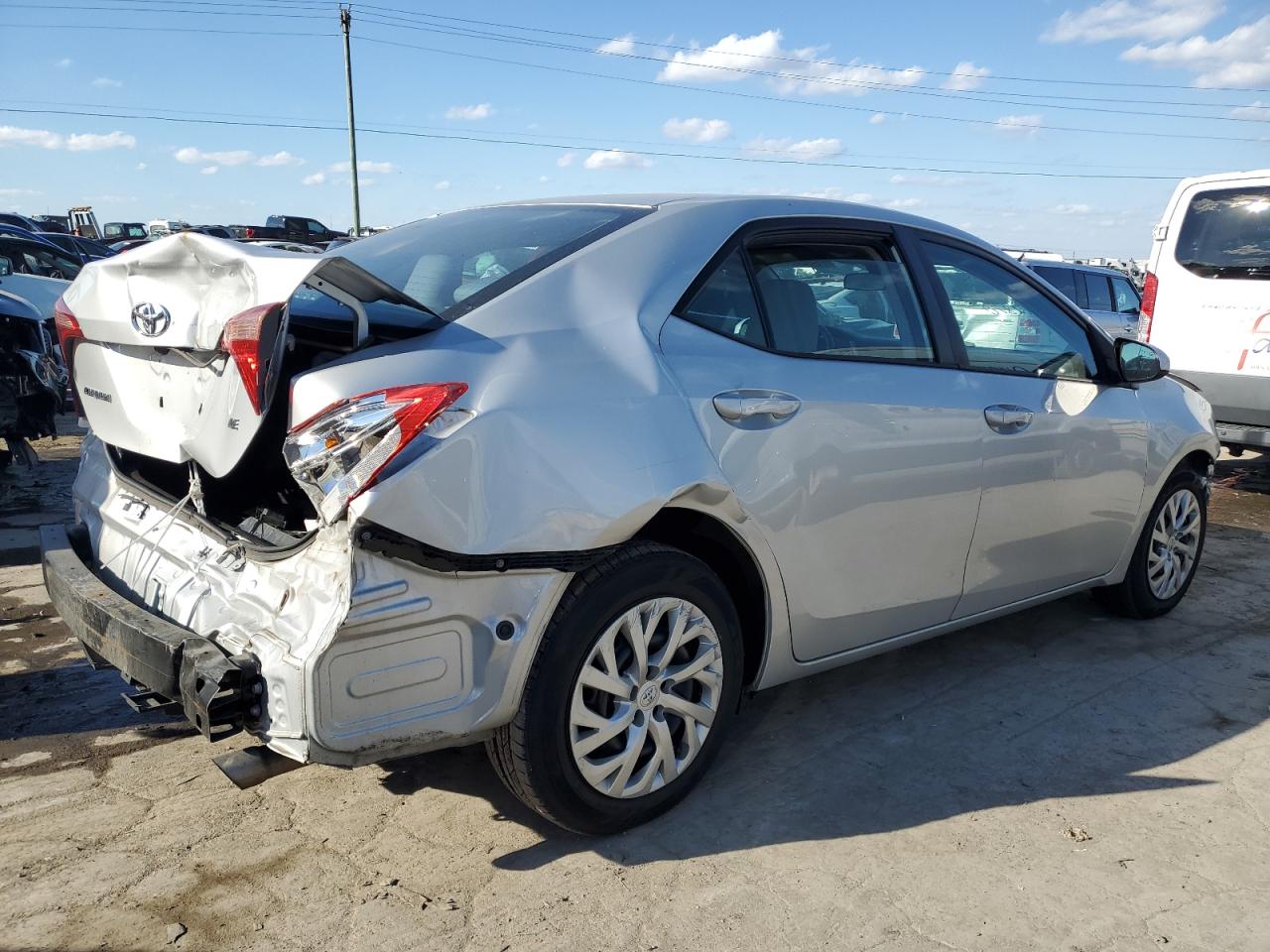 Obraz 3 z 2017 TOYOTA COROLLA L 2017 z VIN 2T1BURHE7HC862490