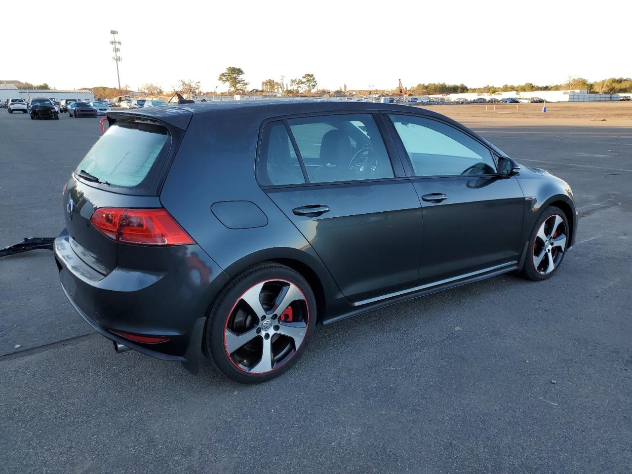 Image 3 of 2017 VOLKSWAGEN GTI SPORT 2017 with VIN 3VW547AU8HM002072