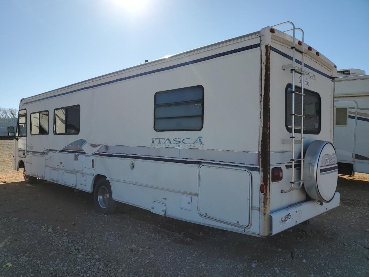 Image 3 of 1996 FORD F530 SUPER DUTY 1996 with VIN 3FCMF53G2TJA04561