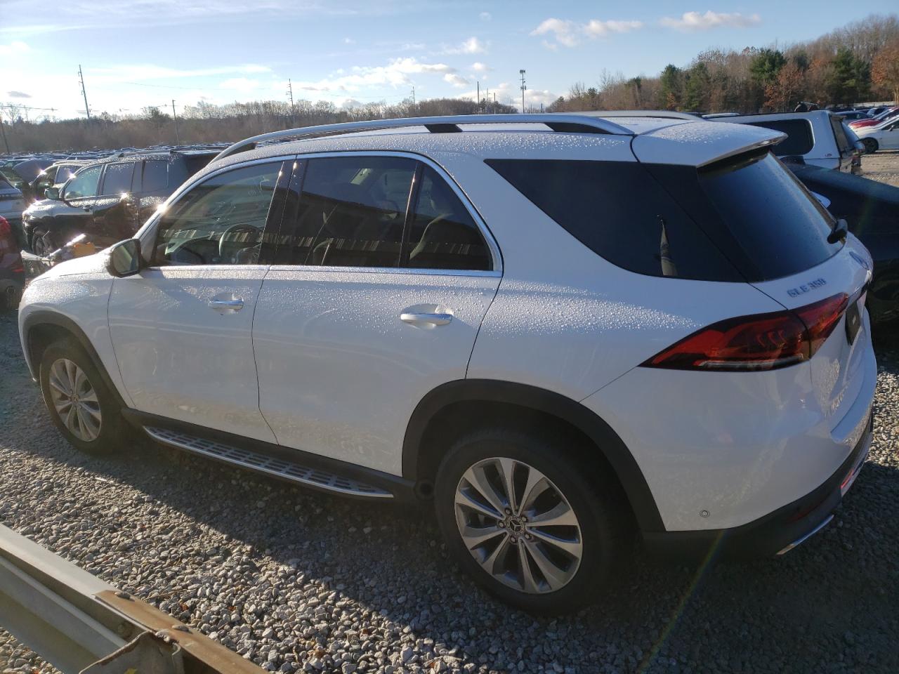 Image 2 of 2020 MERCEDES-BENZ GLE 350 4MATIC 2020 with VIN 4JGFB4KB5LA061557