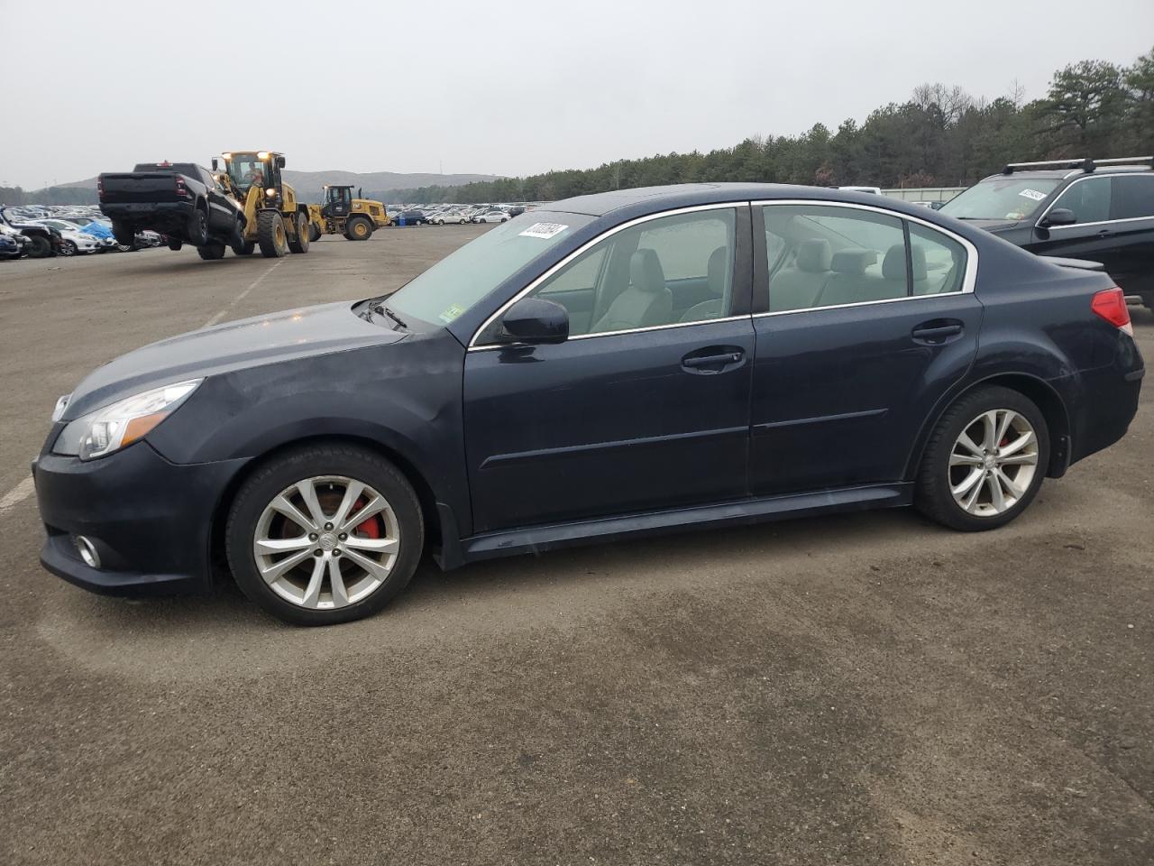 Изображение 1 2013 SUBARU LEGACY 2.5I LIMITED 2013 с VIN 4S3BMBP63D3034733