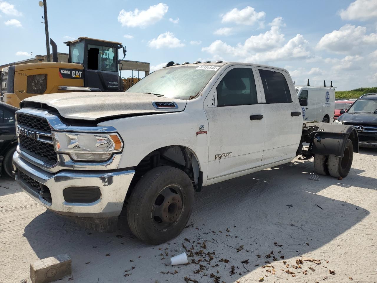 Image 1 of 2020 RAM 3500 TRADESMAN 2020 with VIN 3C63RRGL2LG179513