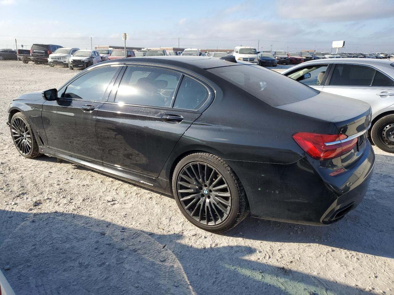 Image 2 of 2016 BMW 740 I 2016 with VIN WBA7E2C55GG548285