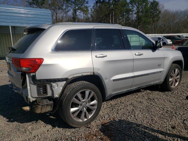 Image 3 of 2011 JEEP GRAND CHEROKEE LAREDO 2011 with VIN 1J4RS4GG2BC679857