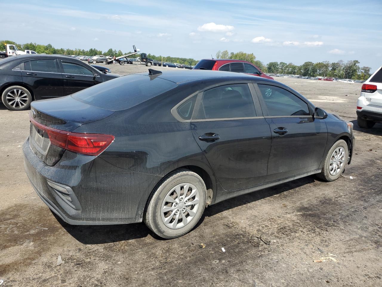 Image 3 of Kia Forte Fe 2019 with VIN 3KPF24AD6KE073736