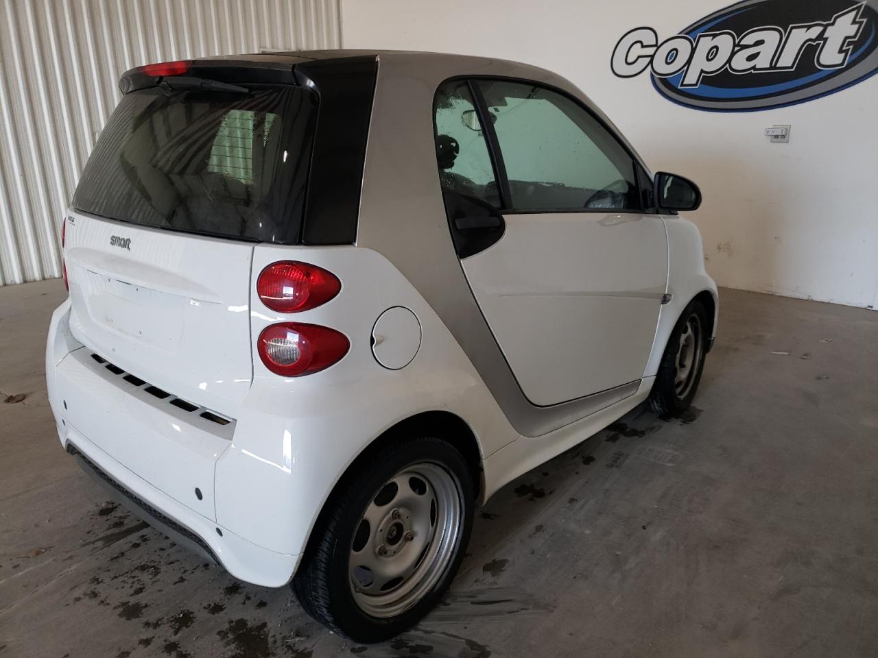 Obraz 3 z 2015 SMART FORTWO PURE 2015 z VIN WMEEJ3BA9FK813023