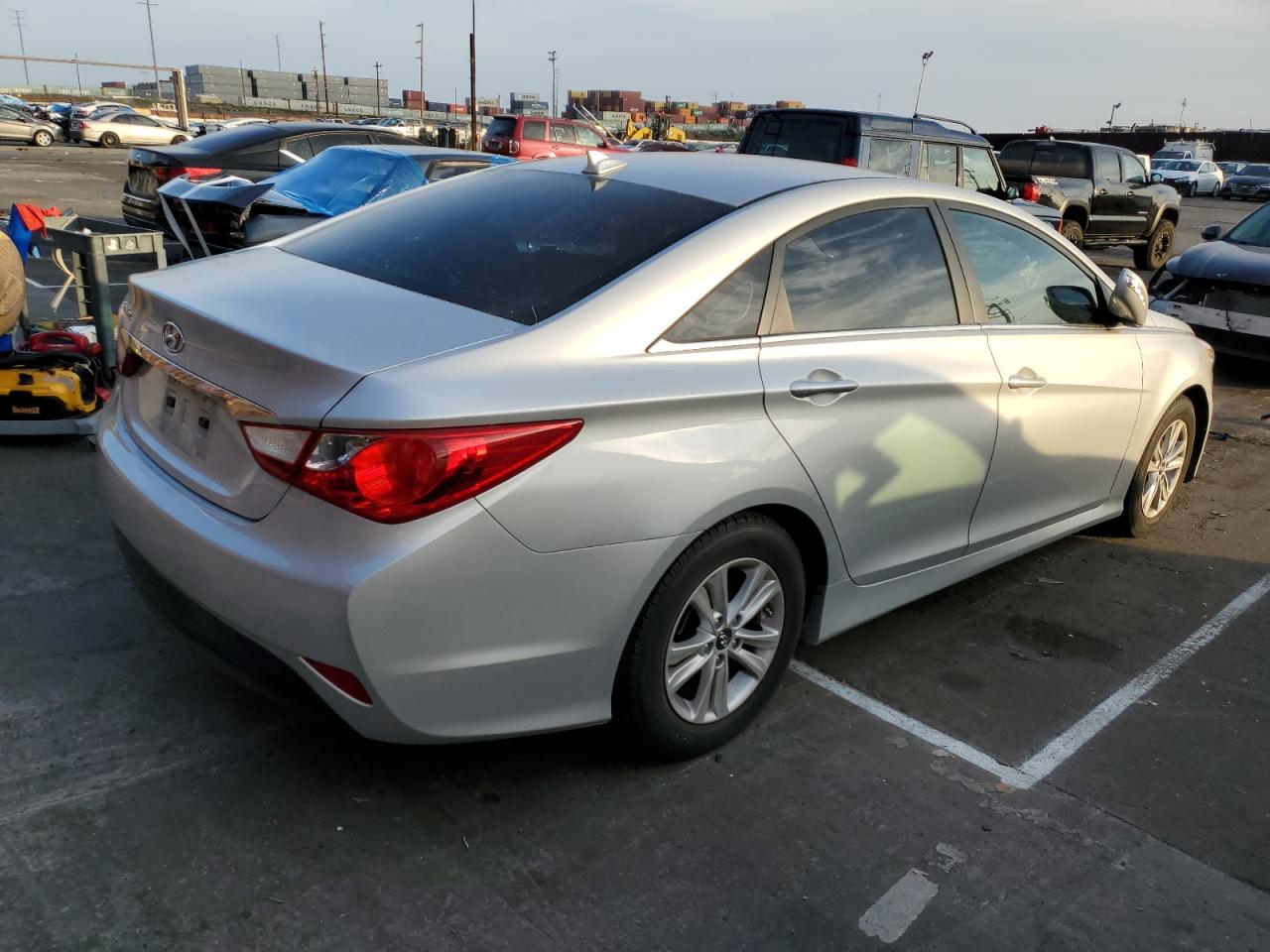 Image 3 of 2014 HYUNDAI SONATA GLS 2014 with VIN 5NPEB4AC9EH919425