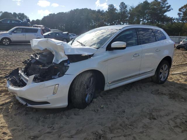 Image 1 of 2017 VOLVO XC60 T5 INSCRIPTION 2017 with VIN YV440MRUXH2019473