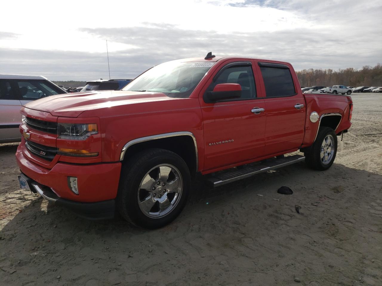 Image 1 of 2017 CHEVROLET SILVERADO K1500 LT 2017 with VIN 3GCUKREC2HG414911