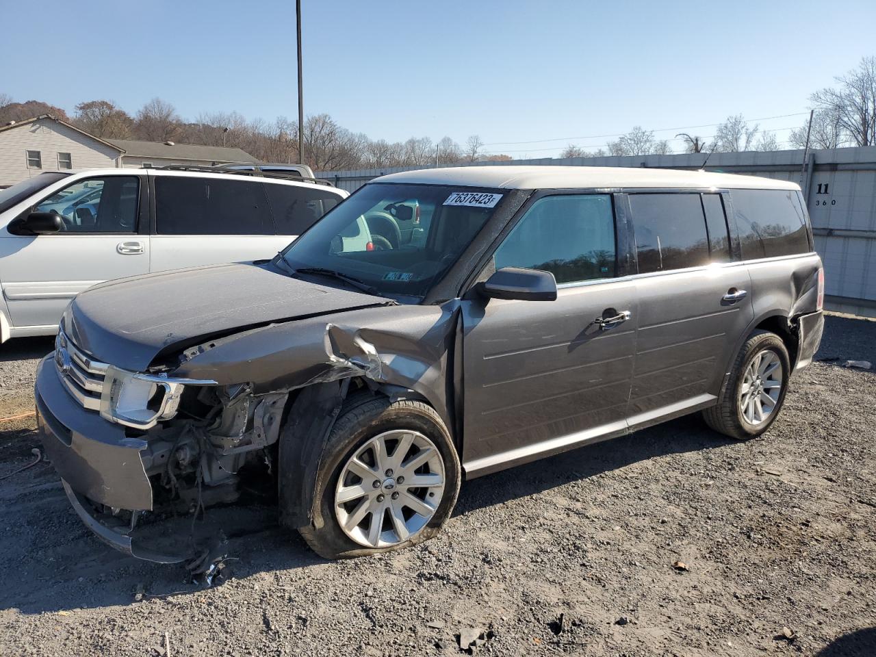 Image 1 of 2009 FORD FLEX SEL 2009 with VIN 2FMEK62C69BA27186