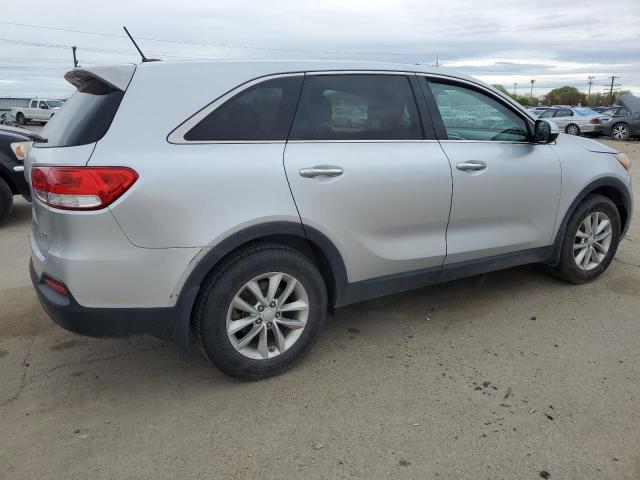 Obraz 3 z 2016 KIA SORENTO LX 2016 z VIN 5XYPG4A39GG074550