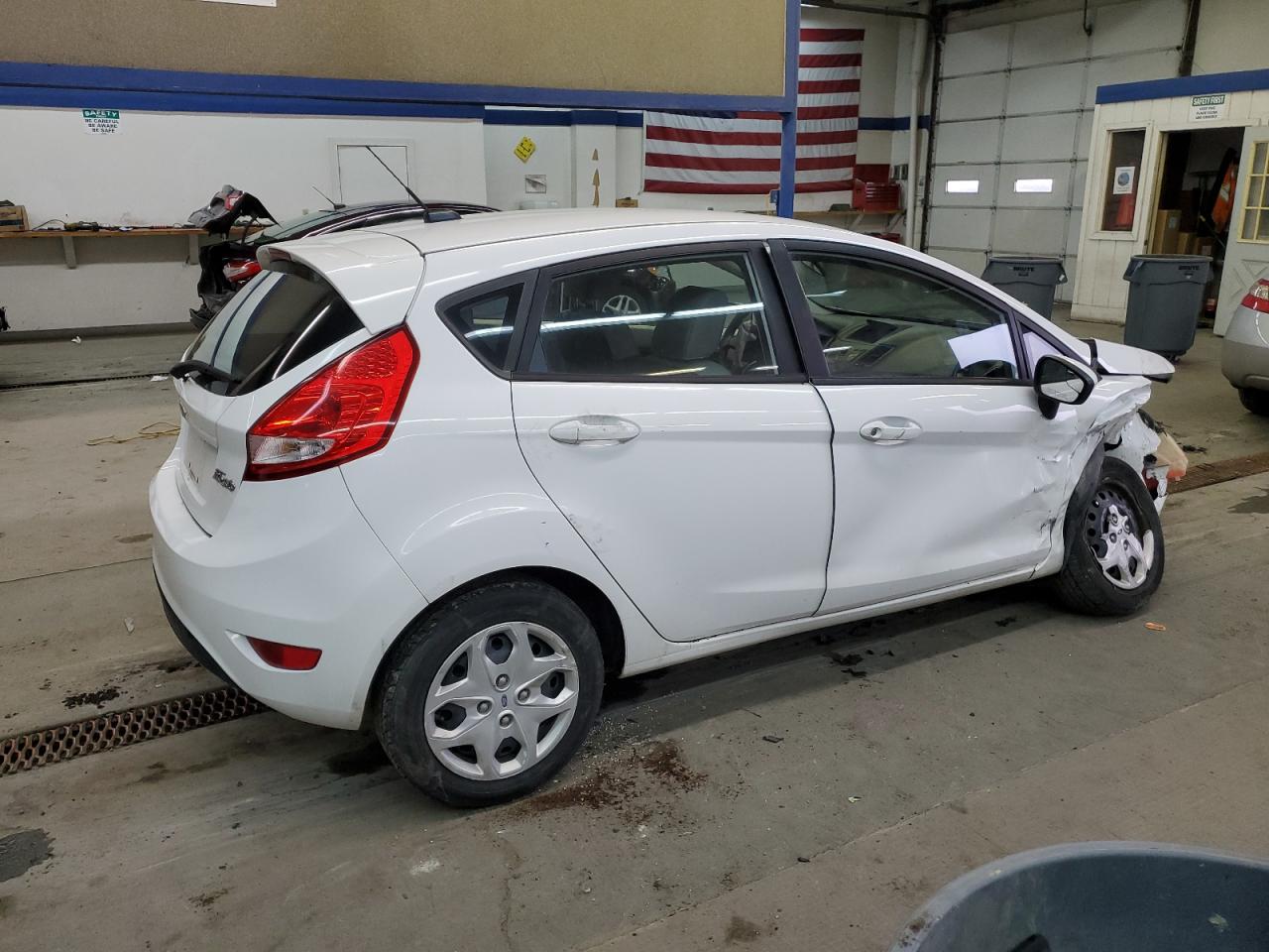 Image 3 of 2013 FORD FIESTA S 2013 with VIN 3FADP4TJ3DM215695