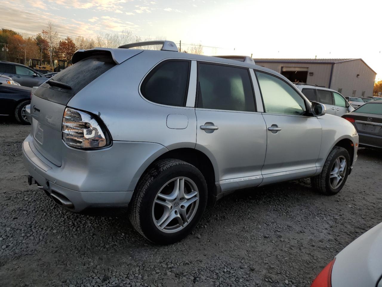 Image 3 of 2008 PORSCHE CAYENNE  2008 with VIN WP1AA29P58LA25563
