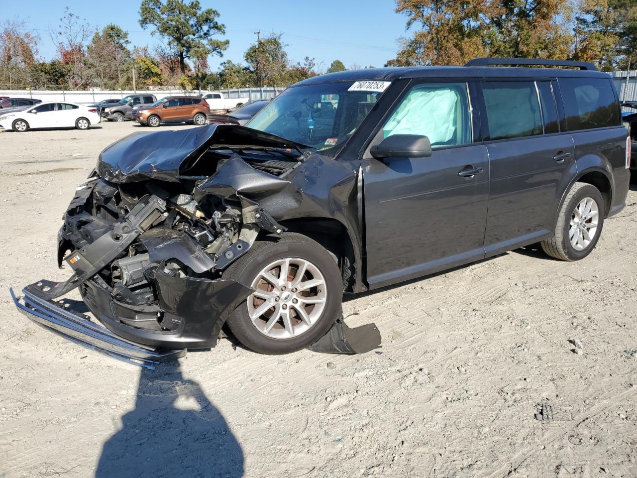 Image 1 of 2019 FORD FLEX SE 2019 with VIN 2FMGK5B82KBA14763