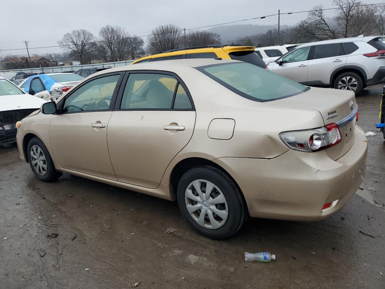 Obraz 2 z 2011 TOYOTA COROLLA BASE 2011 z VIN JTDBU4EEXB9137745