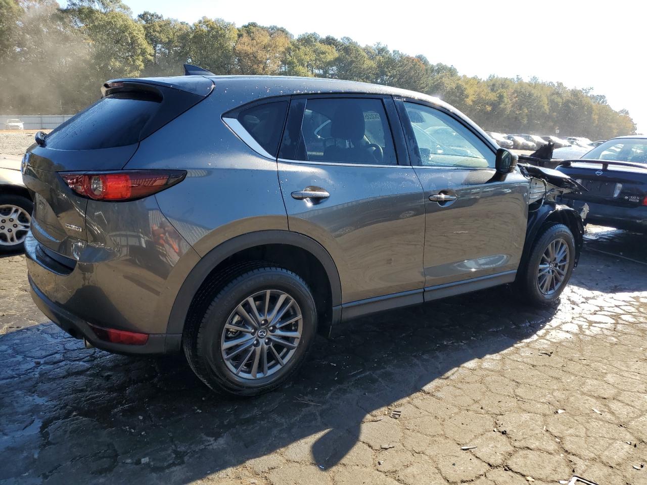 Image 3 of 2021 MAZDA CX-5 TOURING 2021 with VIN JM3KFACM3M0425818