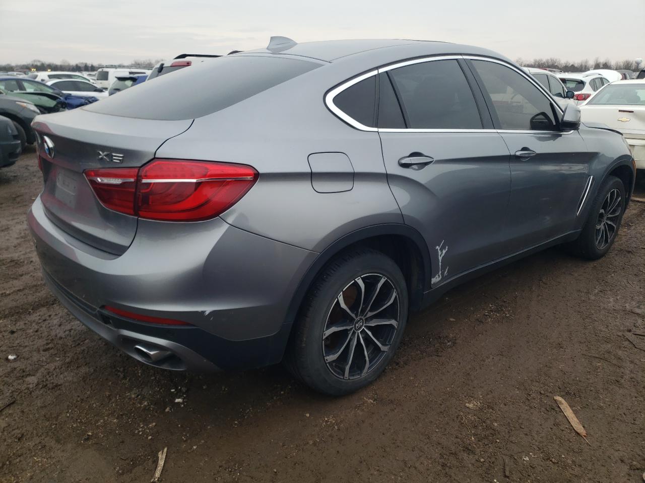 Obraz 3 z 2015 BMW X6 XDRIVE35I 2015 z VIN 5UXKU2C55F0F96300