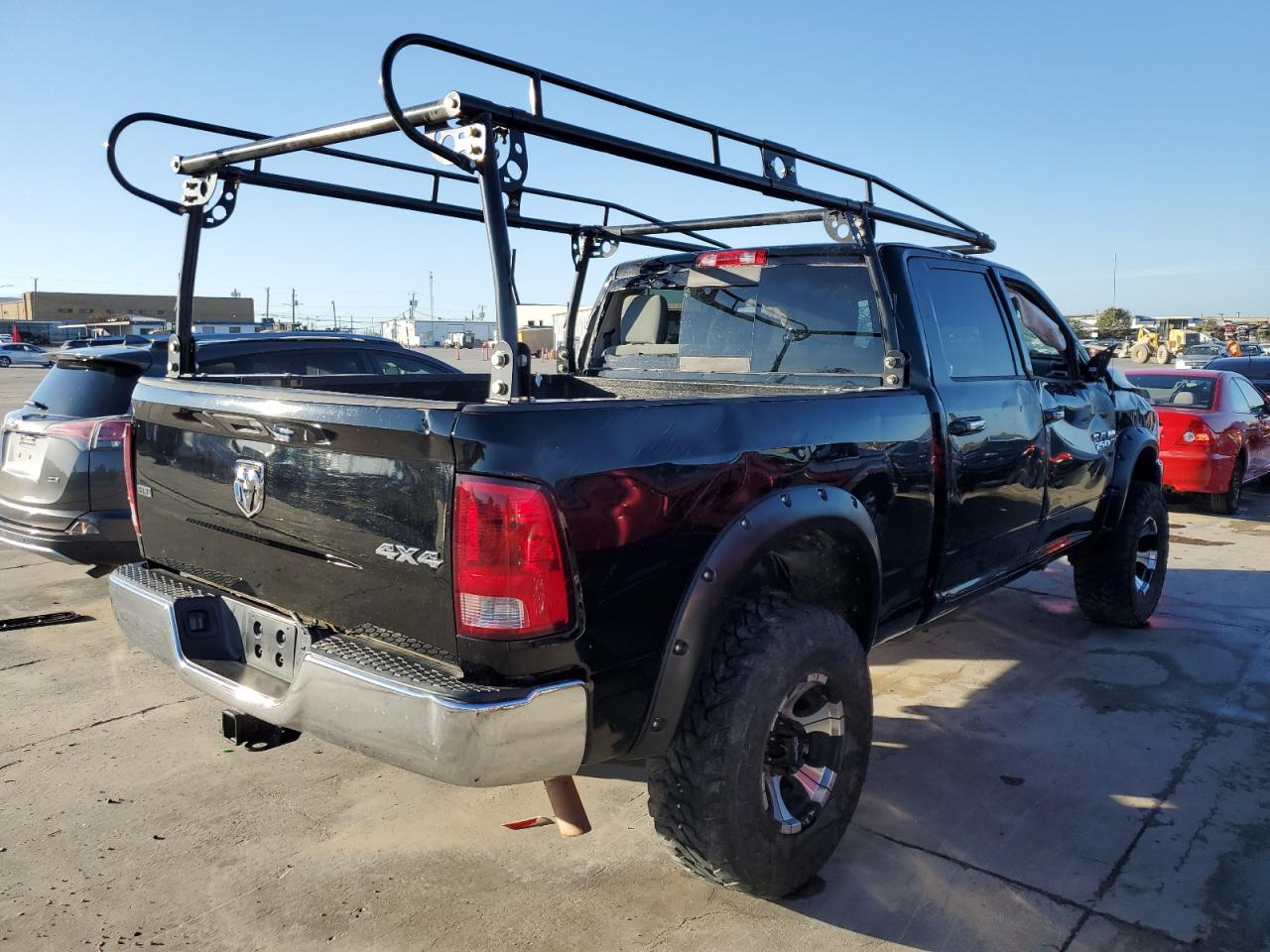 Изображение 3 2015 RAM 2500 SLT 2015 с VIN 3C6TR5DT4FG573841