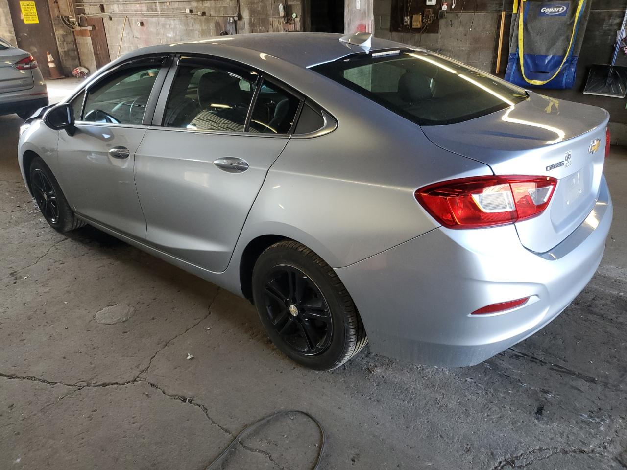 Image 2 of 2017 CHEVROLET CRUZE LT 2017 with VIN 1G1BE5SMXH7126059