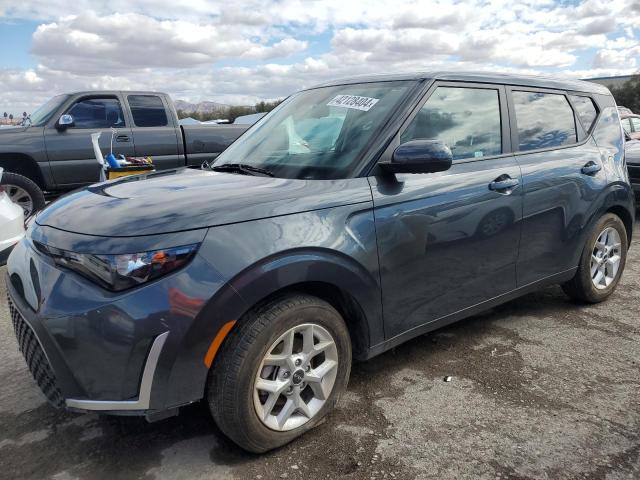 Изображение 1 2023 KIA SOUL LX 2023 с VIN KNDJ23AU8P7201471