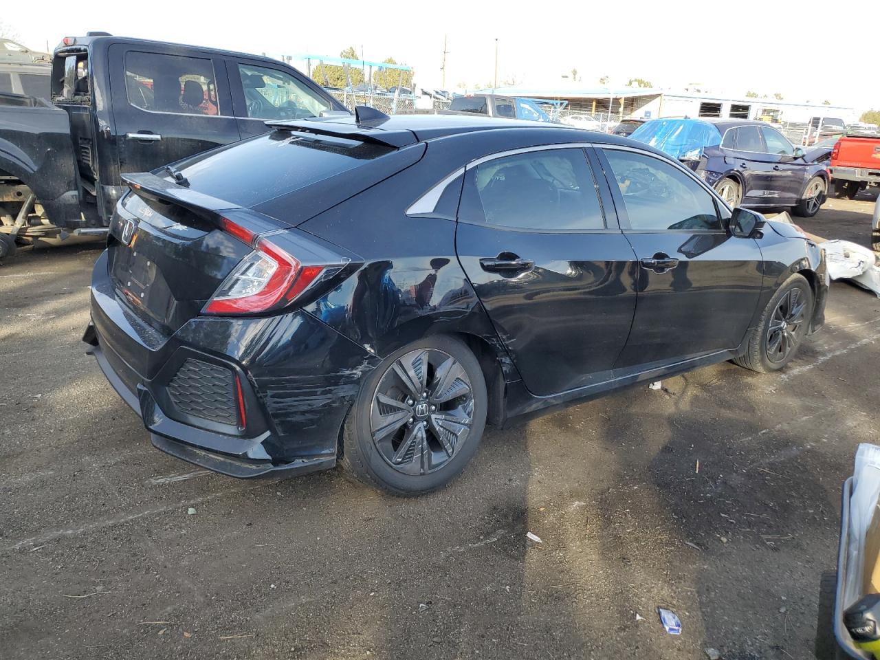 Image 3 of 2018 HONDA CIVIC EX 2018 with VIN SHHFK7H52JU229066