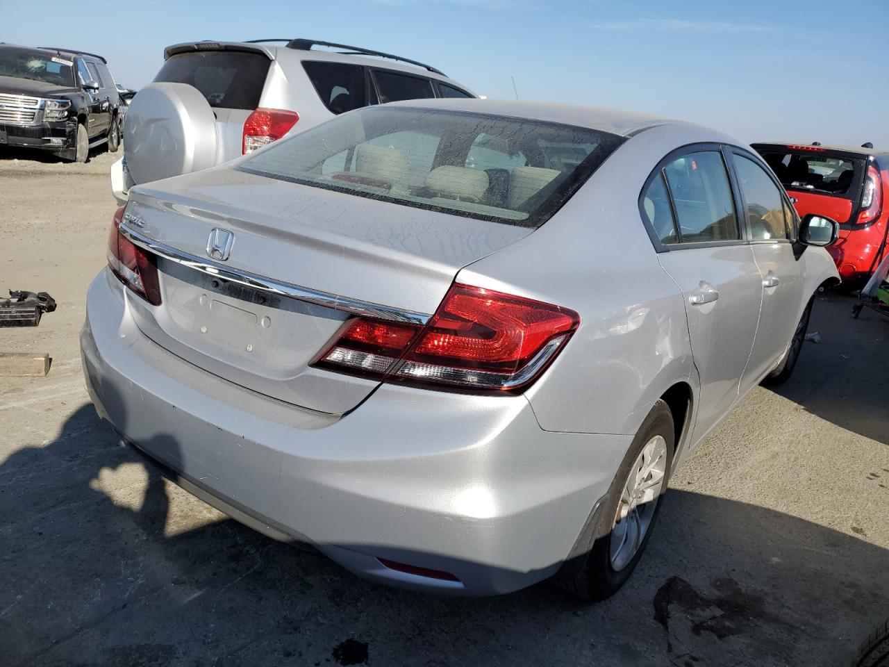 Изображение 3 2013 HONDA CIVIC LX 2013 с VIN 19XFB2F57DE069719