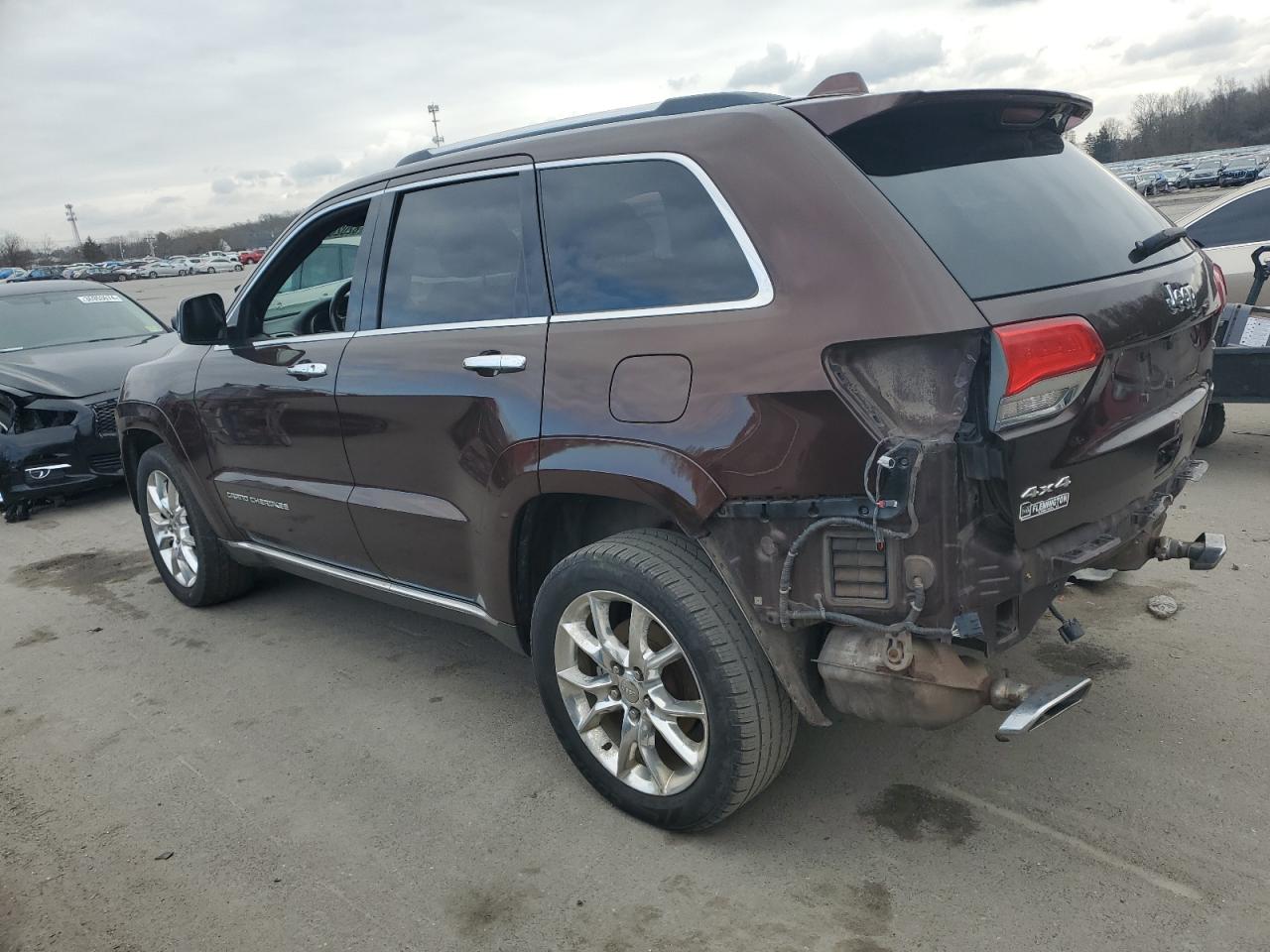 Изображение 2 2014 JEEP GRAND CHEROKEE SUMMIT 2014 с VIN 1C4RJFJT9EC371440