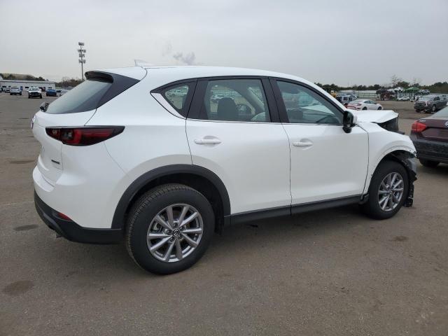 Image 3 of 2022 MAZDA CX-5  2022 with VIN JM3KFBAM4N0590772