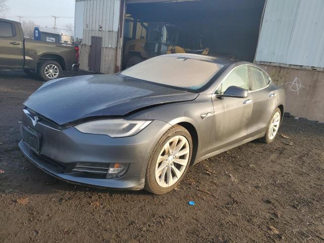 Obraz 1 z 2017 Tesla MODEL S 2017 z VIN 5YJSA1E21HF192550