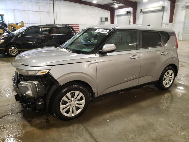 Obraz 1 z 2022 KIA SOUL LX 2022 z VIN KNDJ23AU2N7800461