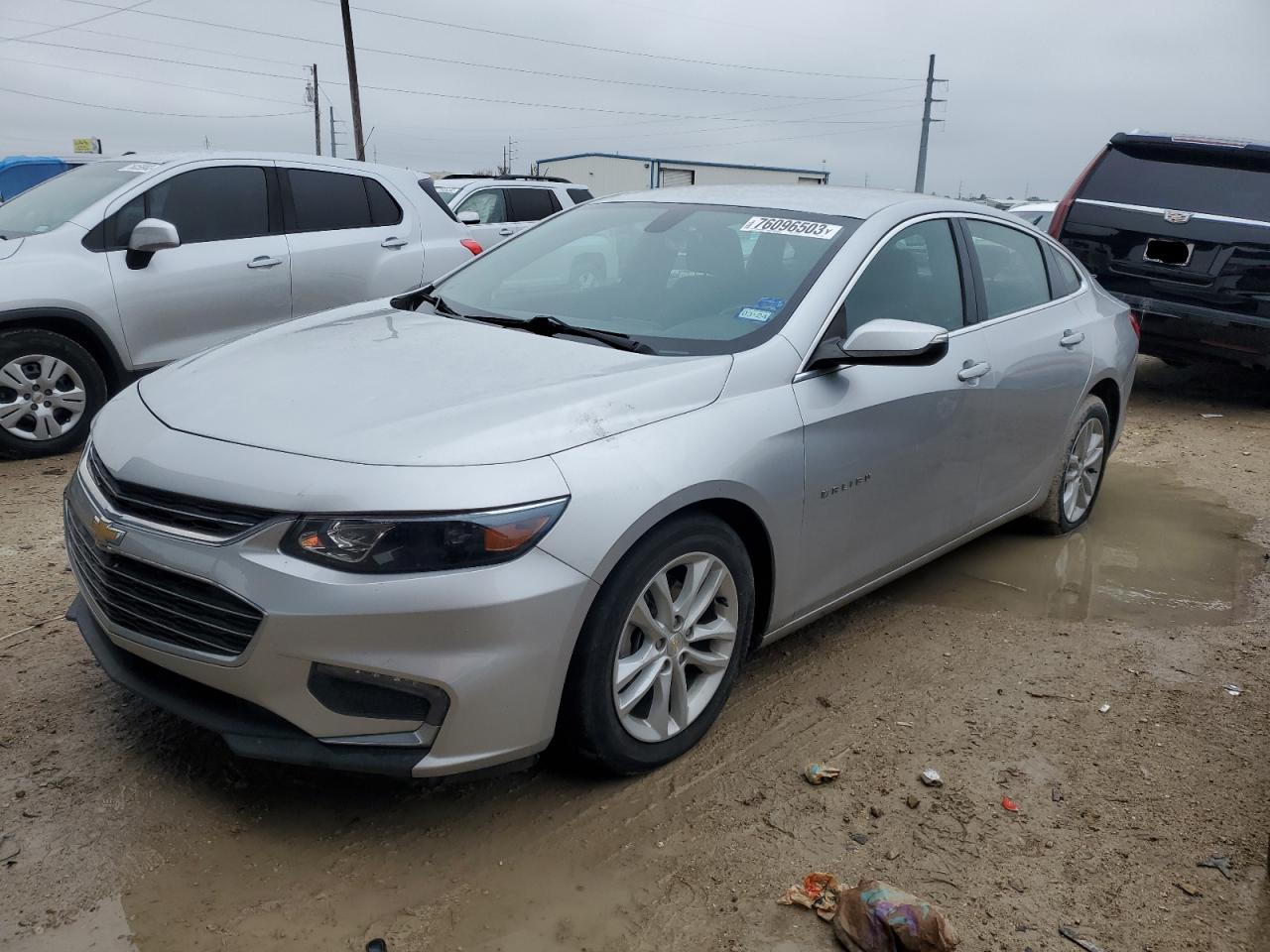 Image 1 of 2018 CHEVROLET MALIBU LT 2018 with VIN 1G1ZD5ST0JF192026