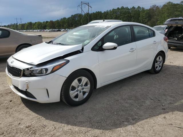 Obraz 1 z 2018 KIA FORTE LX 2018 z VIN 3KPFL4A7XJE247832