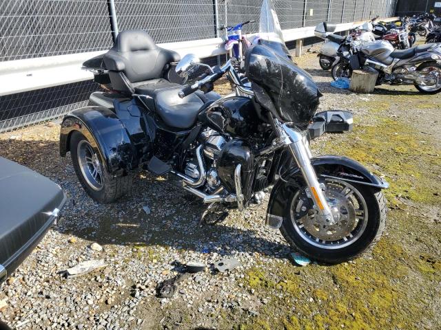 Obraz 1 z 2022 HARLEY-DAVIDSON FLHTCUTG  2022 z VIN 1HD1MAF11NB857095