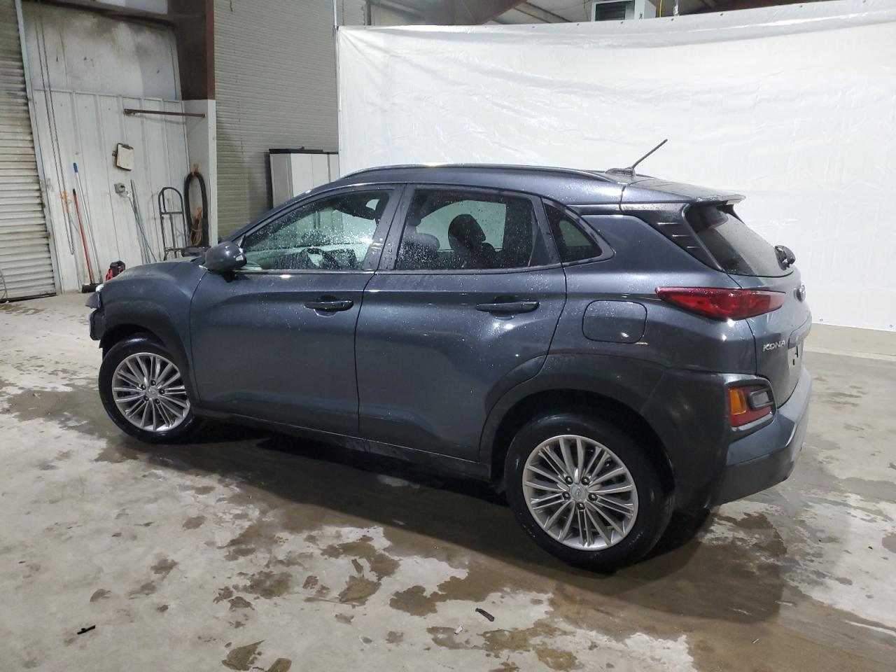 Image 2 of 2021 HYUNDAI KONA SEL 2021 with VIN KM8K22AA0MU739093