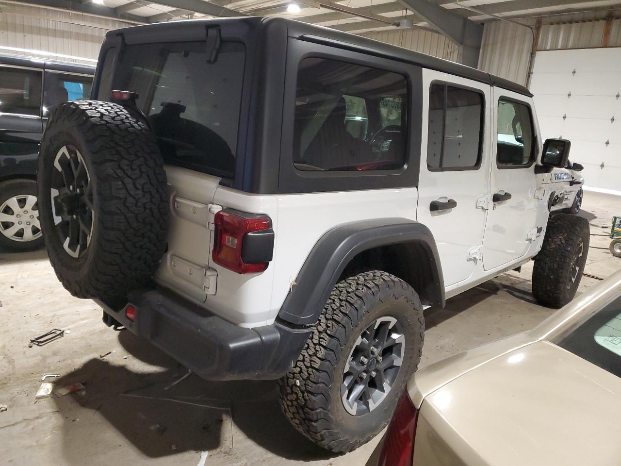 Изображение 3 2024 JEEP WRANGLER RUBICON 4XE 2024 с VIN 1C4RJXR65RW145713