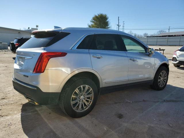 Obraz 3 z 2018 CADILLAC XT5 LUXURY 2018 z VIN 1GYKNCRS8JZ139557