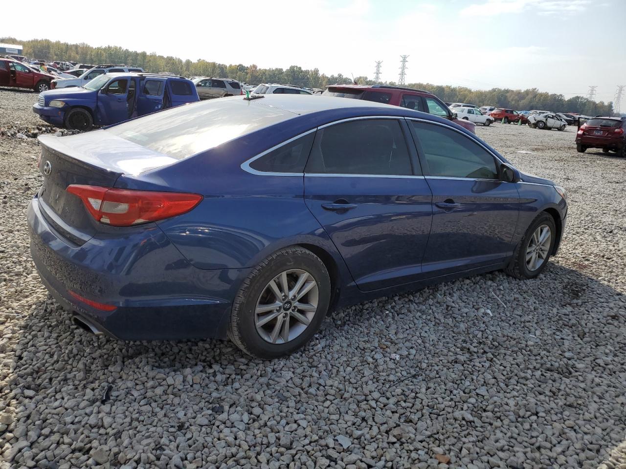 Image 3 of 2016 HYUNDAI SONATA SE 2016 with VIN 5NPE24AF0GH412376