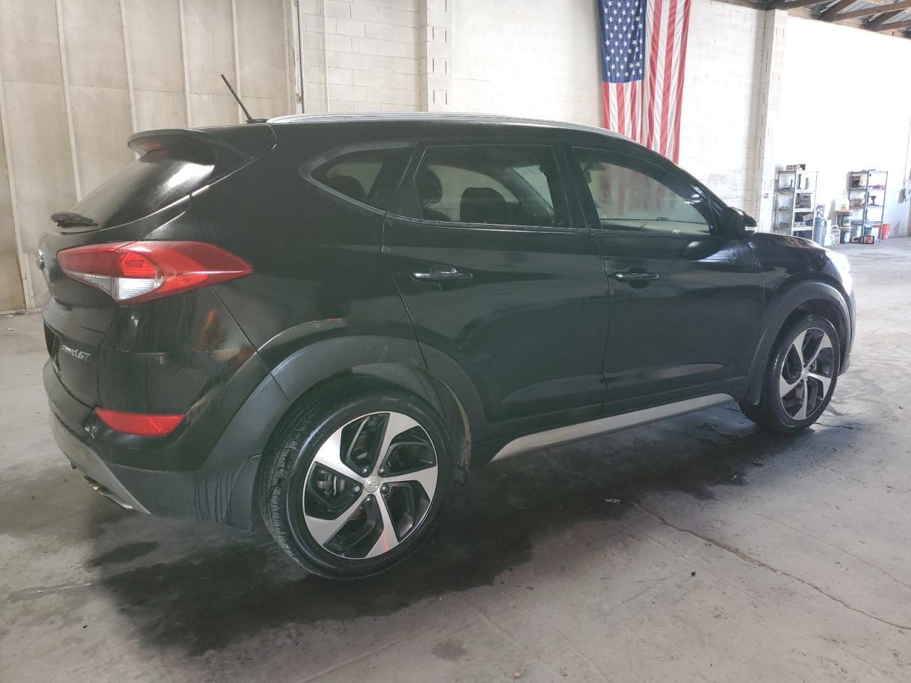 Image 3 of 2017 HYUNDAI TUCSON LIMITED 2017 with VIN KM8J33A2XHU314705
