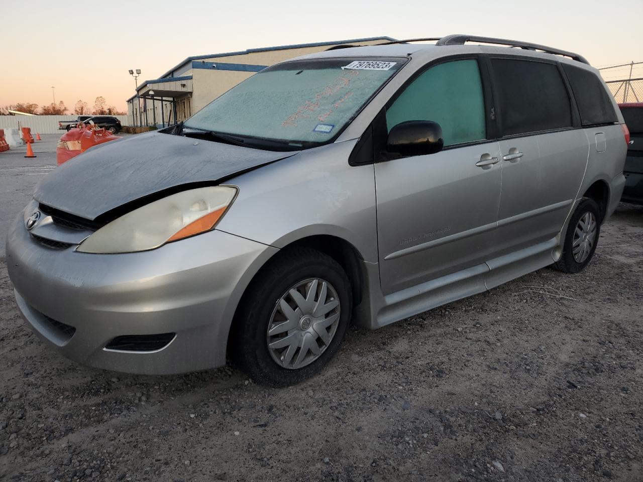 Obraz 1 z 2008 TOYOTA SIENNA CE 2008 z VIN 5TDZK23C78S132720