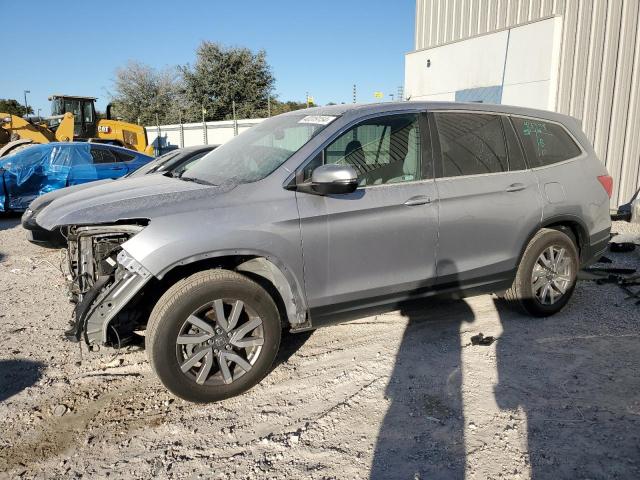 Image 1 of 2020 HONDA PILOT EXL 2020 with VIN 5FNYF5H59LB025659