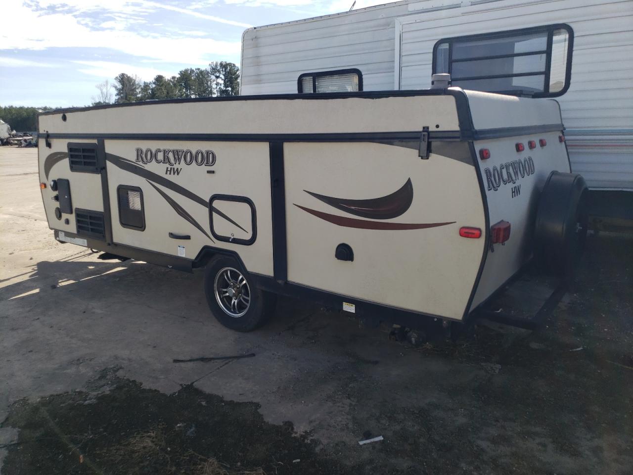 Image 3 of 2017 WILDWOOD TRAILER 2017 with VIN 4X4CPR410HD299049