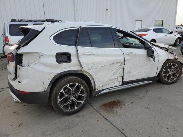 Obraz 3 z 2021 BMW X1 XDRIVE28I 2021 z VIN WBXJG9C01M5S71063