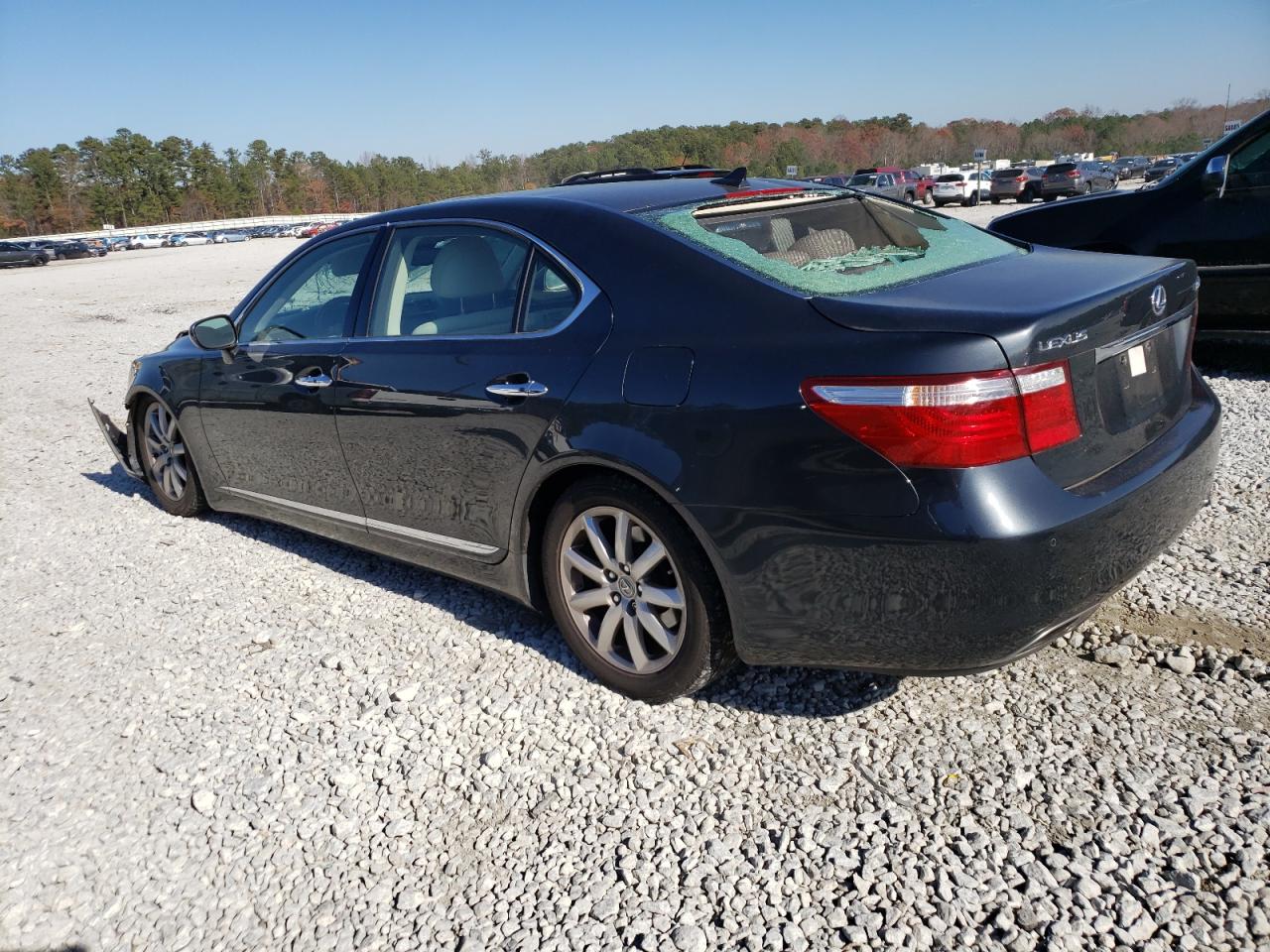 Image 2 of 2008 LEXUS LS 460L 2008 with VIN JTHGL46F885025492