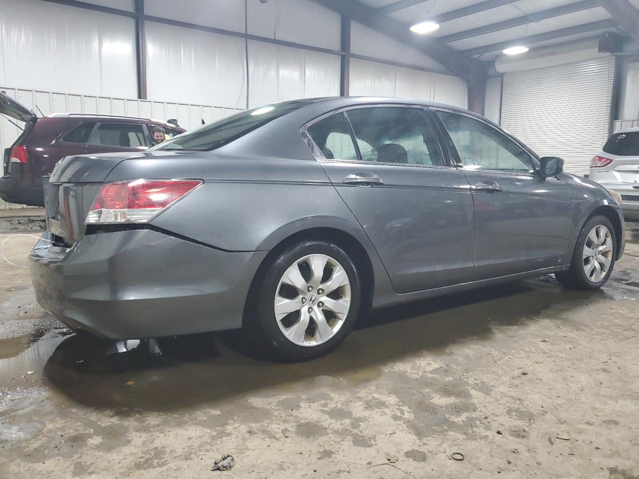 Изображение 3 2010 HONDA ACCORD EX 2010 с VIN 1HGCP2F71AA001924